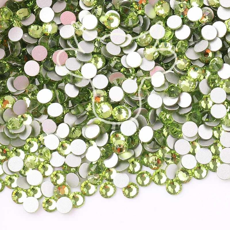 Elegant nail strips for formal wear-LIGHT EMERALD GLASS FLATBACK RHINESTONES