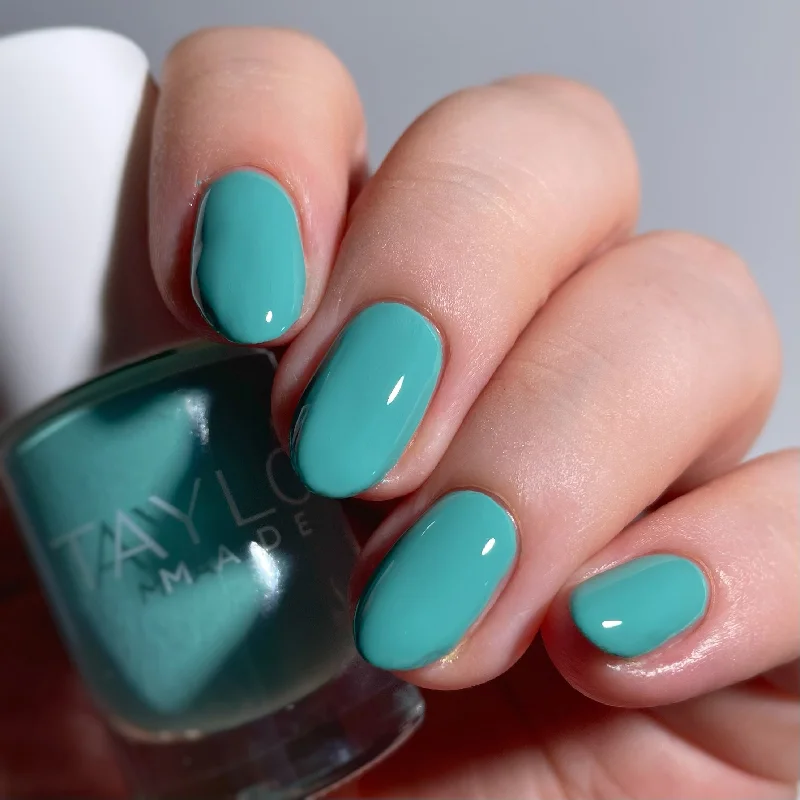 Subtle nail decals for subtle beauty-Sea You Next Time